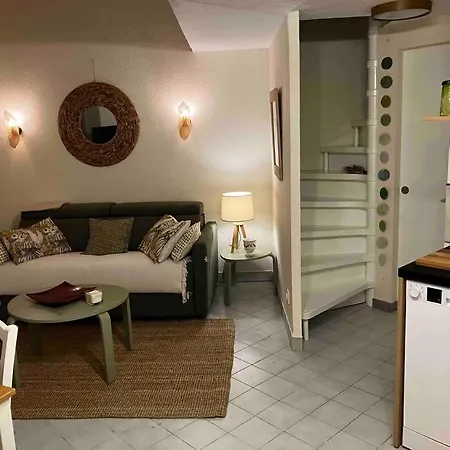 Appartement Et Tennis A La Corniche *