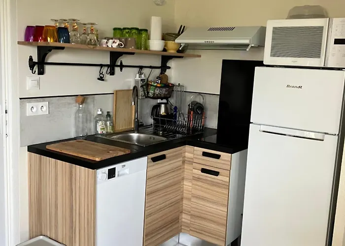 Et Tennis A La Corniche * Сет